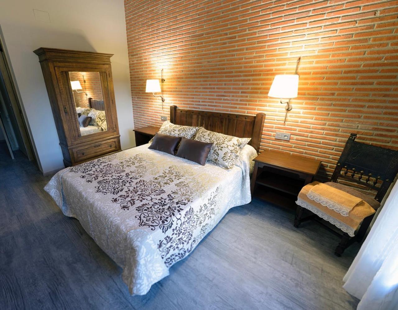 Casa Rural La Puerta Del Rio Lobos San Leonardo de Yagüe Buitenkant foto