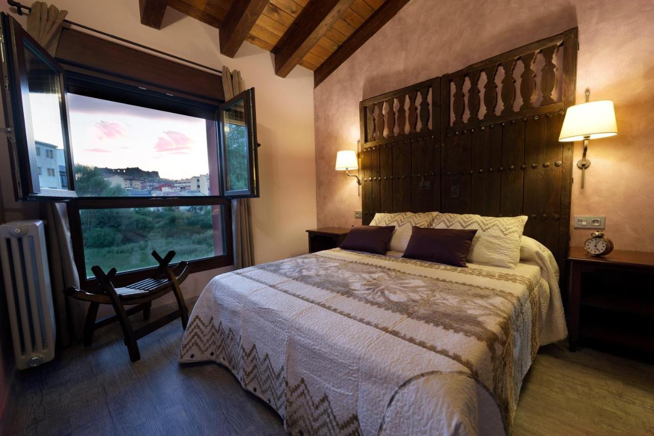 Casa Rural La Puerta Del Rio Lobos San Leonardo de Yagüe Buitenkant foto